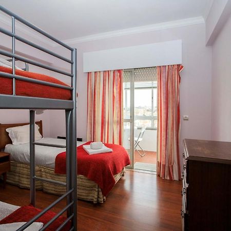 Vistaomar Apartment เซาโจเอา โด เอชโตริล ภายนอก รูปภาพ
