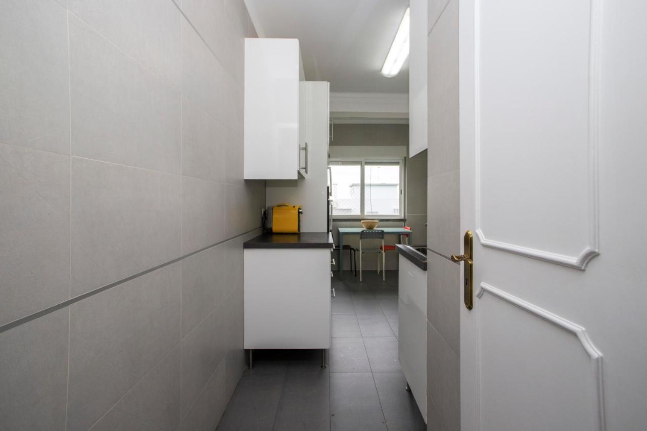 Vistaomar Apartment เซาโจเอา โด เอชโตริล ภายนอก รูปภาพ