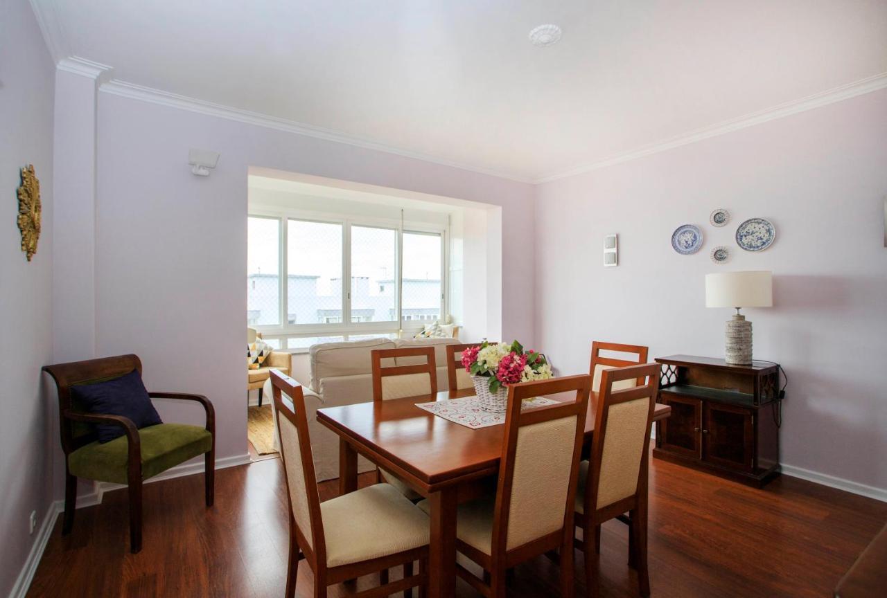 Vistaomar Apartment เซาโจเอา โด เอชโตริล ภายนอก รูปภาพ